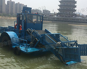 全自動(dòng)微型割草船 