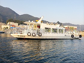 湖北  客渡船