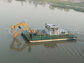 江蘇   長(zhǎng)距割草船
